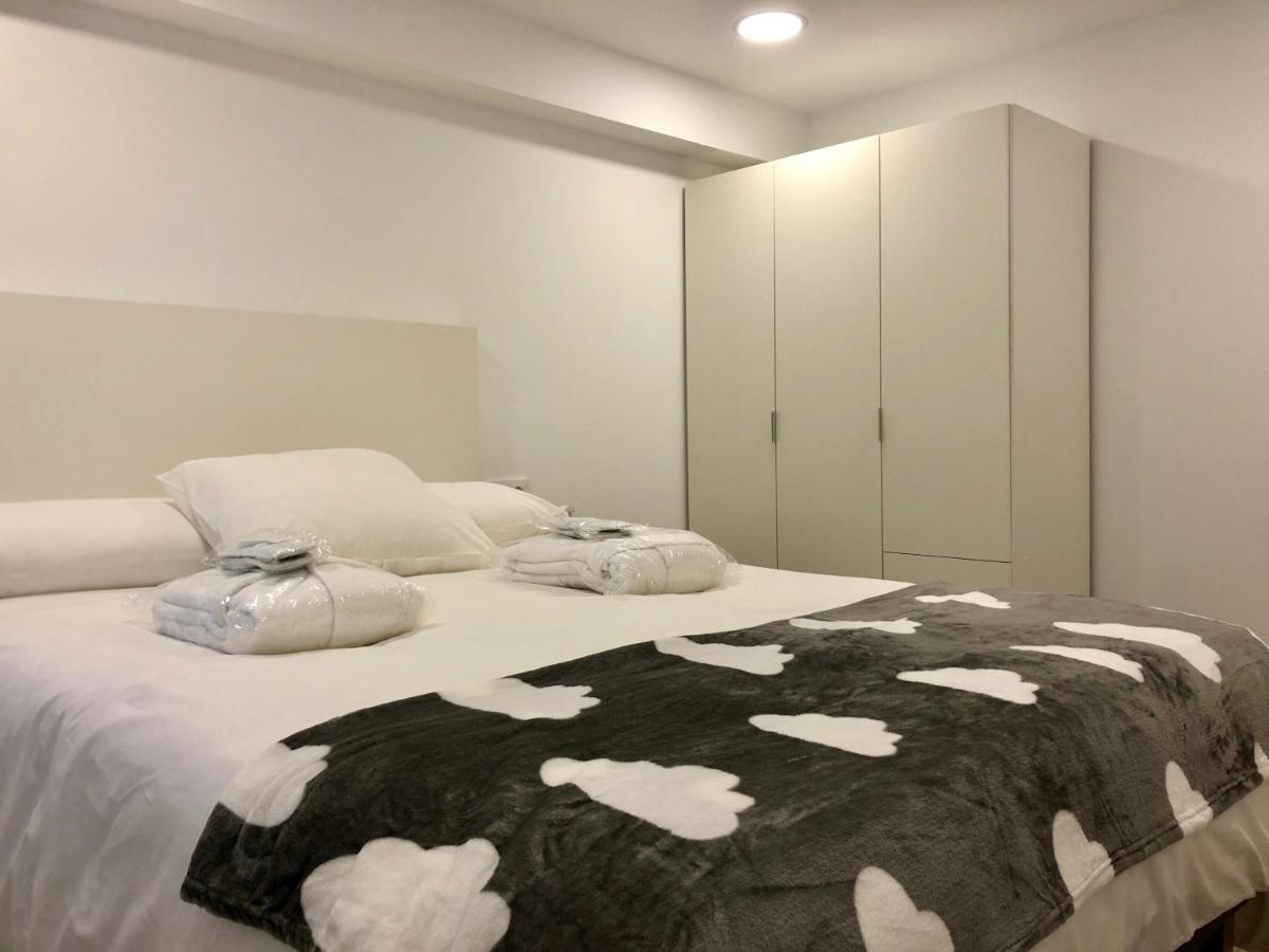 Monresidence Cavall Bernat Manresa Exterior photo